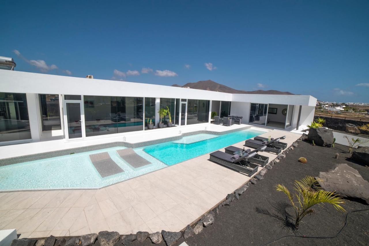 Valhalla Villa Playa Blanca  Exterior foto